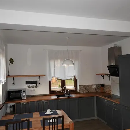 شقة - Z Kominkiem I Duzym Tarasem, Sauna, Jacuzzi, Altana Z Grill, Z Mozliwoscia Wynajmu Dotakowych Pokoi - Schoenes Mit Kamin Und Grosser Terrasse, Sauna, Jacuzzi, Pavilion Mit Grill Und Der Option Zusaetzliche Zu *