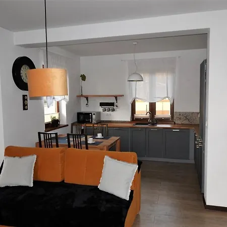 شقة - Z Kominkiem I Duzym Tarasem, Sauna, Jacuzzi, Altana Z Grill, Z Mozliwoscia Wynajmu Dotakowych Pokoi - Schoenes Mit Kamin Und Grosser Terrasse, Sauna, Jacuzzi, Pavilion Mit Grill Und Der Option Zusaetzliche Zu ستيغنا