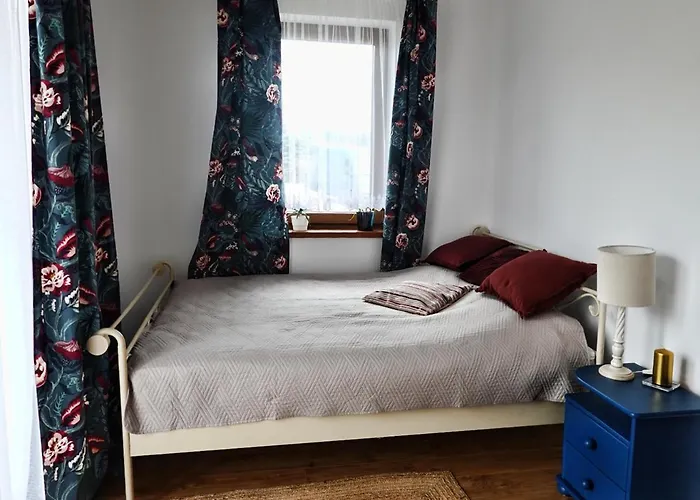 - Z Kominkiem I Duzym Tarasem, Sauna, Jacuzzi, Altana Z Grill, Z Mozliwoscia Wynajmu Dotakowych Pokoi - Schoenes Mit Kamin Und Grosser Terrasse, Sauna, Jacuzzi, Pavilion Mit Grill Und Der Option Zusaetzliche Zu ستيغنا