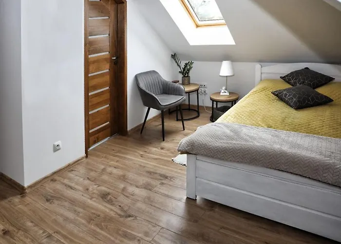 - Z Kominkiem I Duzym Tarasem, Sauna, Jacuzzi, Altana Z Grill, Z Mozliwoscia Wynajmu Dotakowych Pokoi - Schoenes Mit Kamin Und Grosser Terrasse, Sauna, Jacuzzi, Pavilion Mit Grill Und Der Option Zusaetzliche Zu ستيغنا