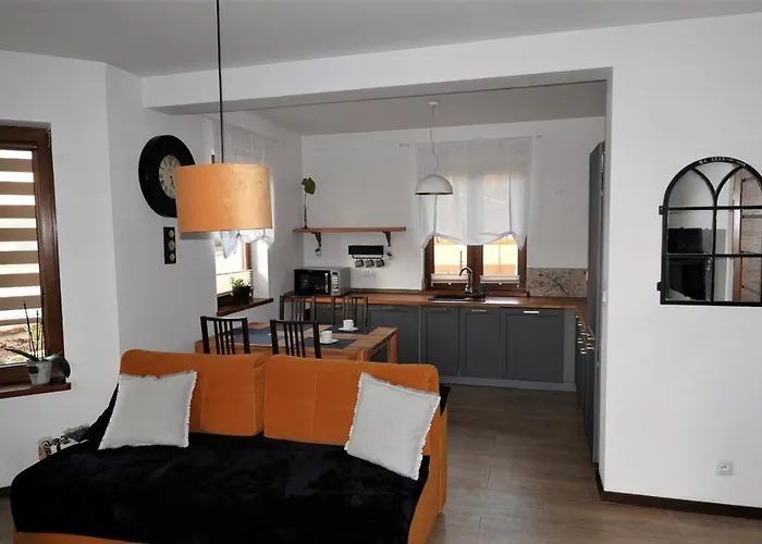 شقة - Z Kominkiem I Duzym Tarasem, Sauna, Jacuzzi, Altana Z Grill, Z Mozliwoscia Wynajmu Dotakowych Pokoi - Schoenes Mit Kamin Und Grosser Terrasse, Sauna, Jacuzzi, Pavilion Mit Grill Und Der Option Zusaetzliche Zu ستيغنا